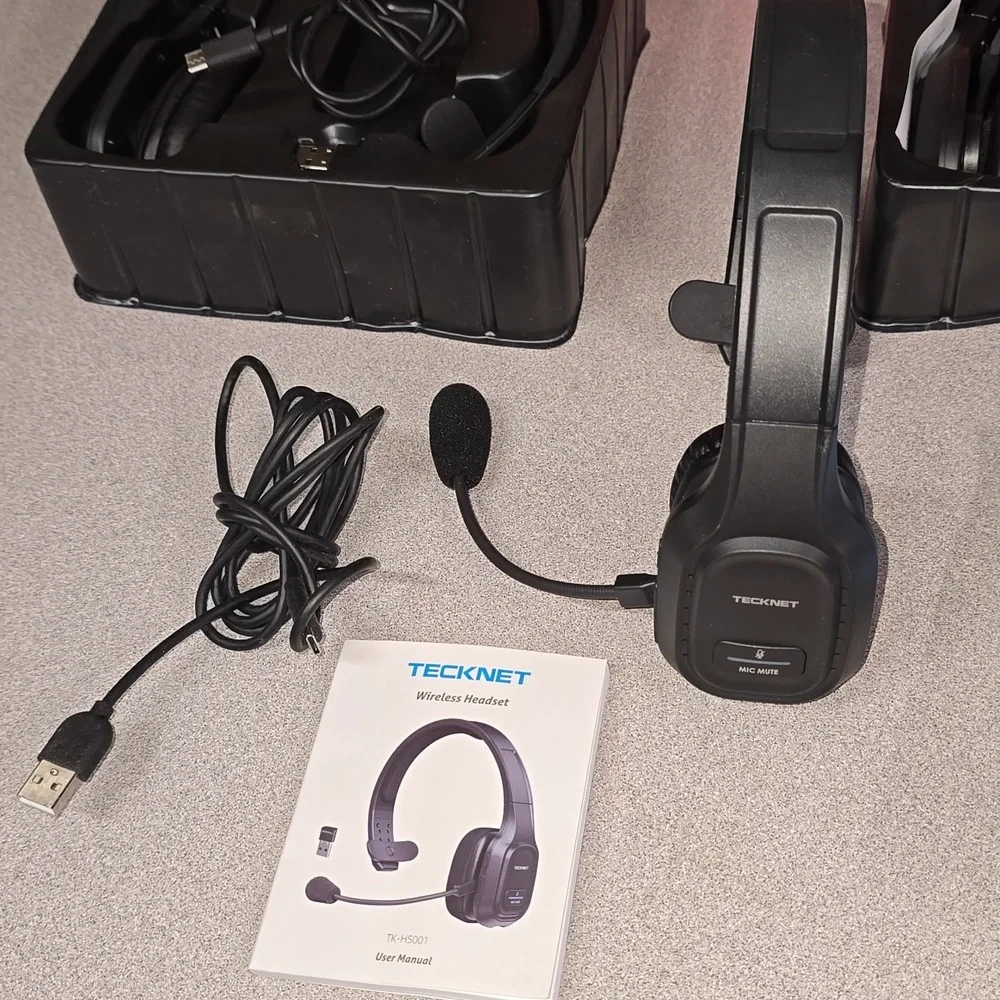 (005) Lot of 2 TECKNET Trucker Bluetooth Headphones/Microphone Noise Canceling